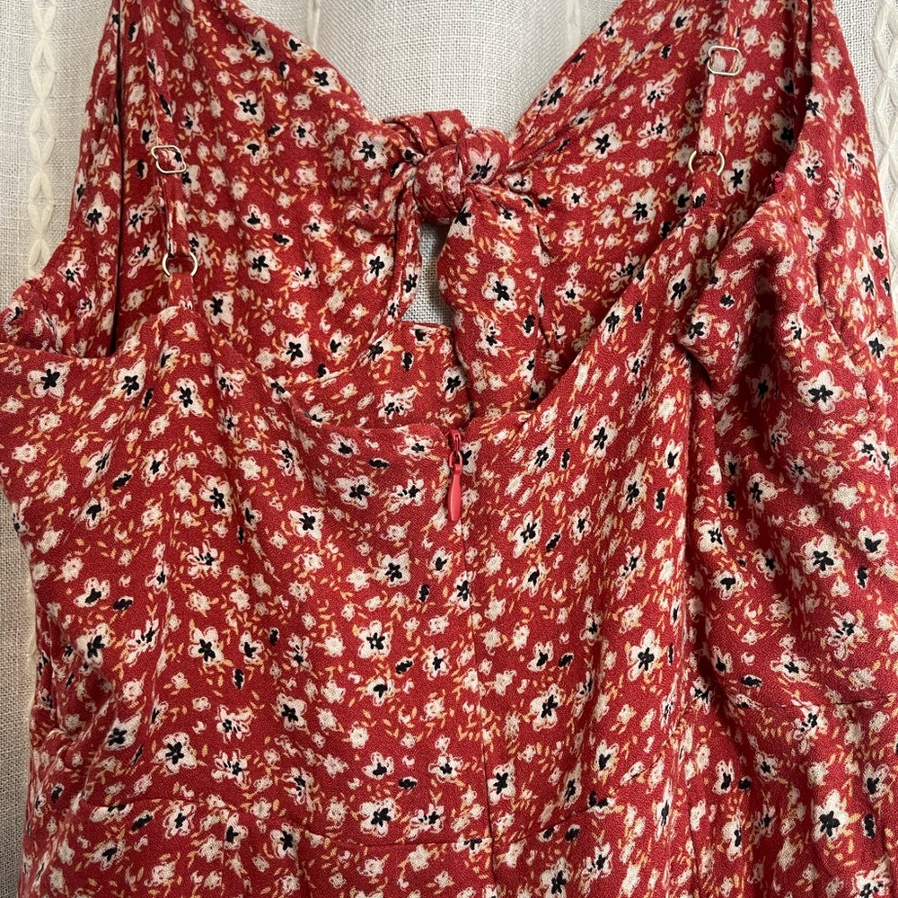 Cotton Candy Red Floral Dress - Picture 4 of 5